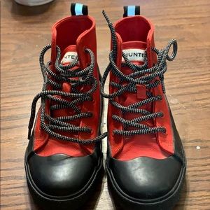 Hunter boy rain boot size 1
